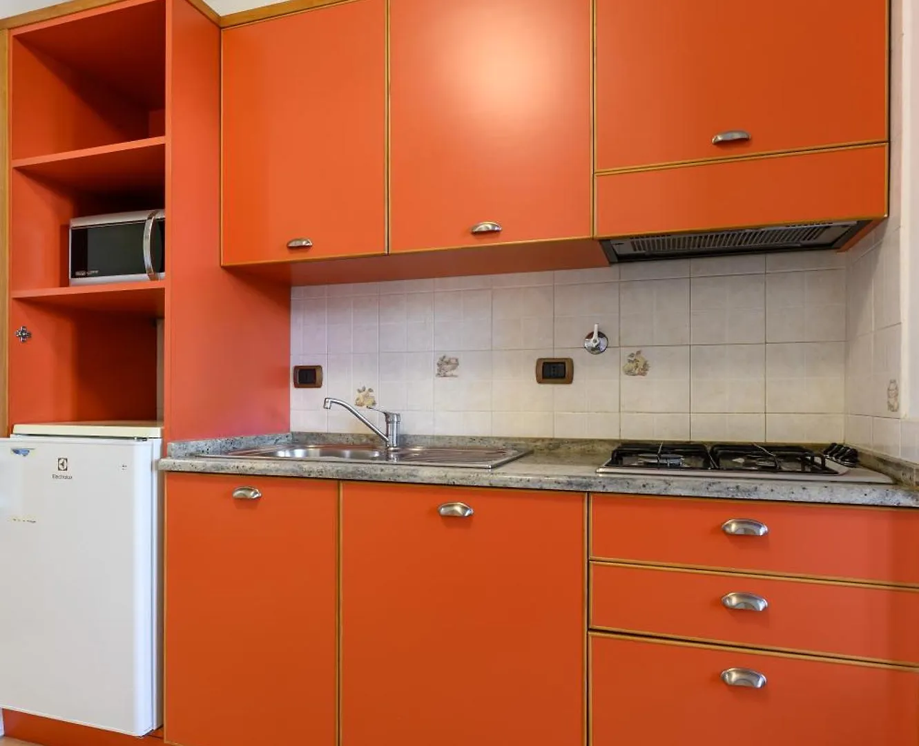 Crosti Apartments Roma Italia