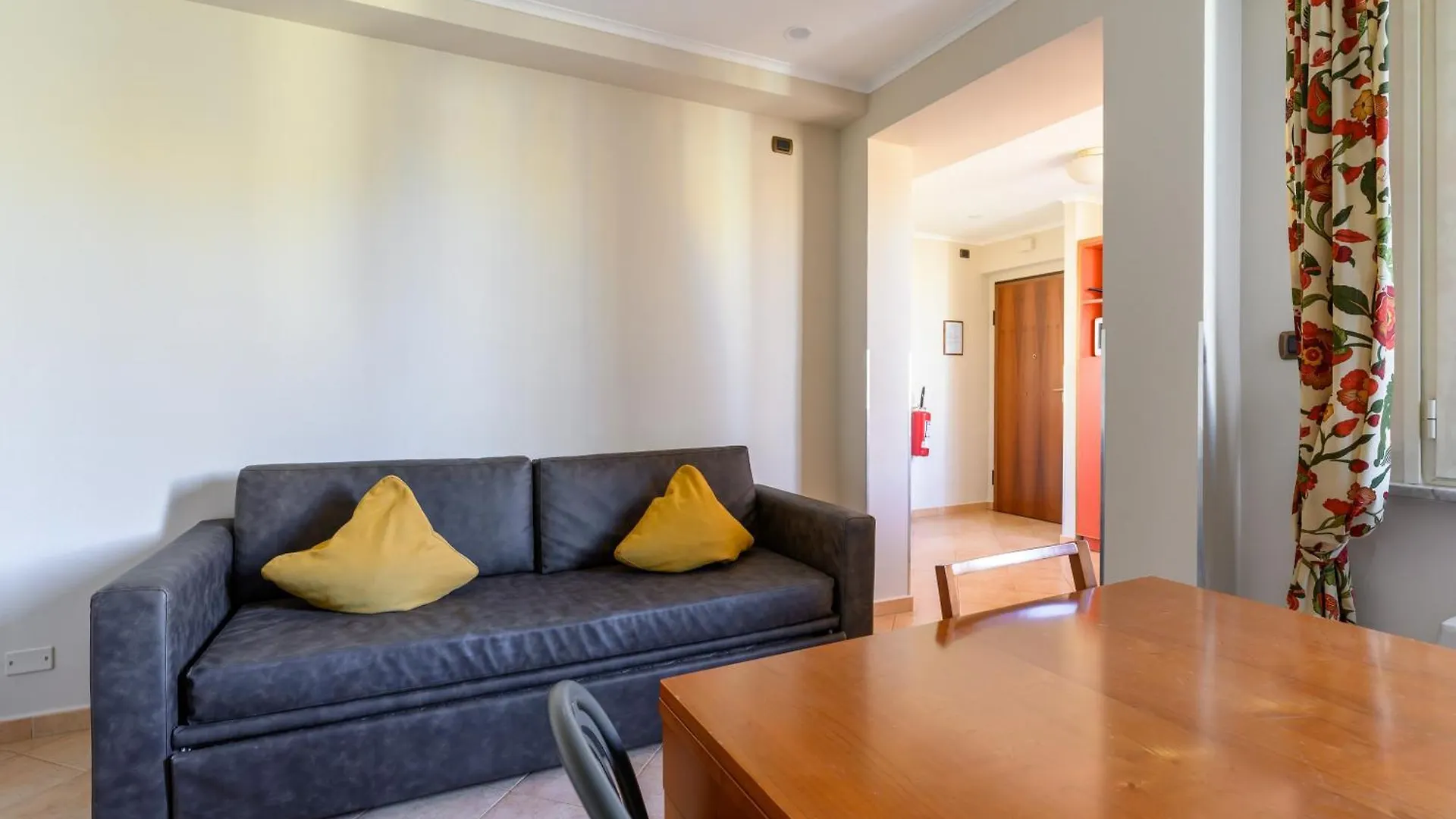 Crosti Apartments Rom Italien
