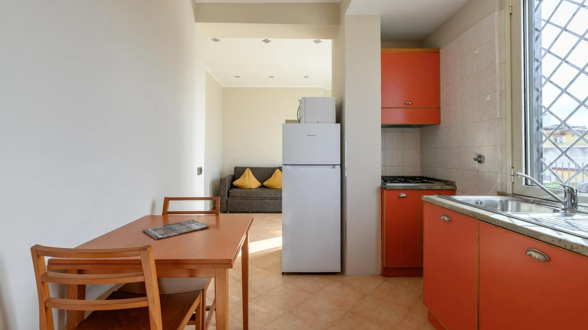 Crosti Apartments Rom 0*,  Italien