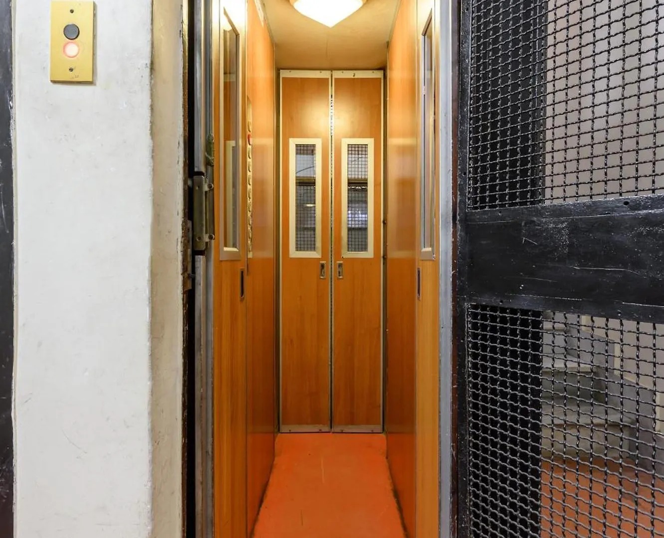Crosti Apartments Rom
